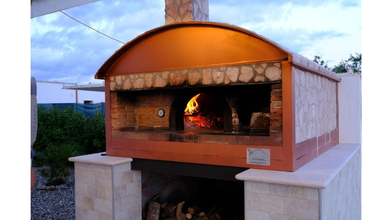 Tenuta Con Due Abitazioni Indipendenti Μαρτίνα Φράνκα Εξωτερικό φωτογραφία
