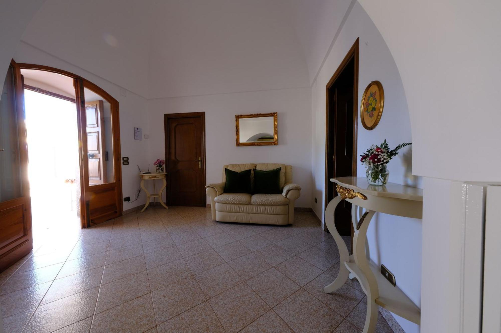 Tenuta Con Due Abitazioni Indipendenti Μαρτίνα Φράνκα Εξωτερικό φωτογραφία