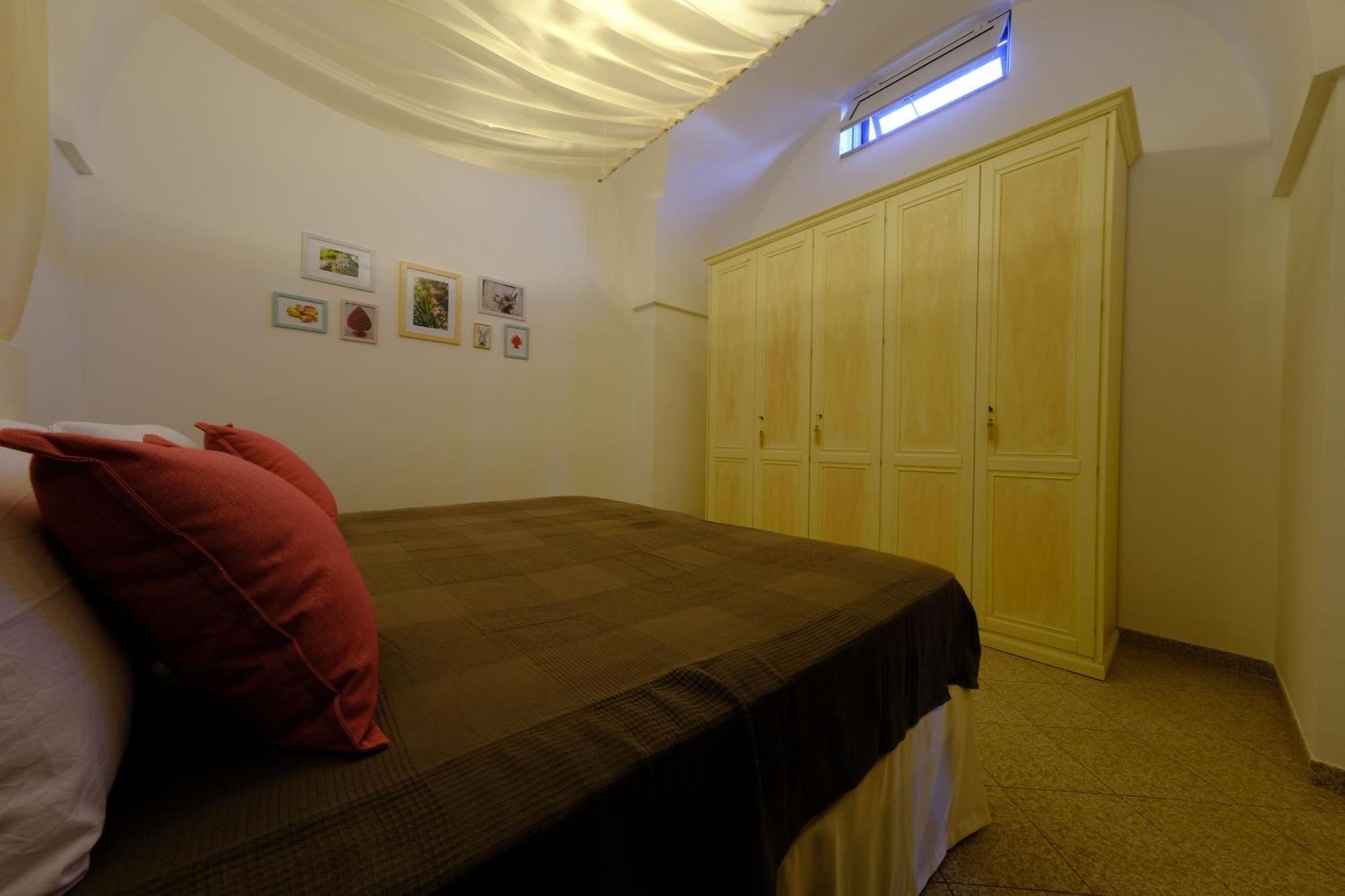 Tenuta Con Due Abitazioni Indipendenti Μαρτίνα Φράνκα Εξωτερικό φωτογραφία